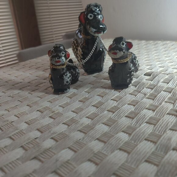 French Poodle Mom and Pups taking a walk , Vintage from Japan, pure silliness! - Picture 1 of 6